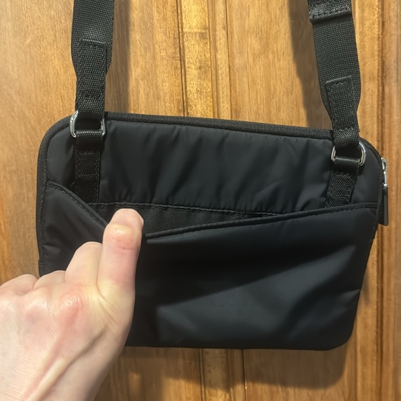 Lululemon Black Crossbody - Picture 2 of 5